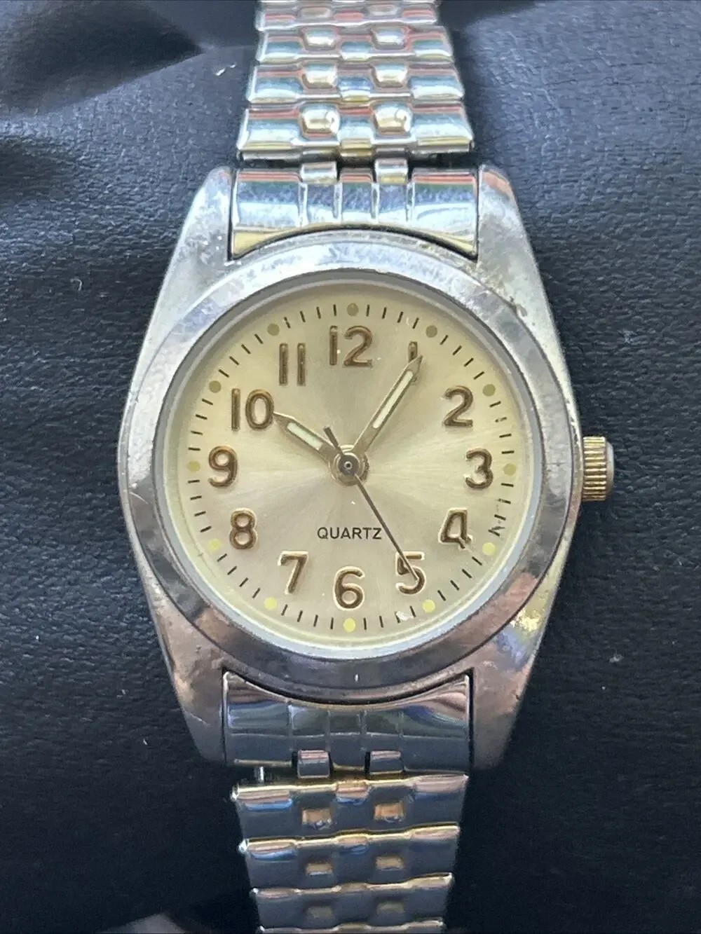 Silver Tone Women’s Stretch Band Quartz Watch